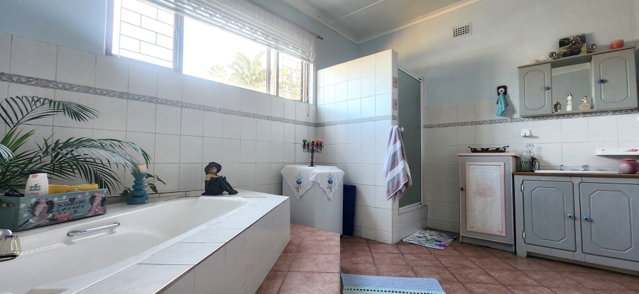 3 Bedroom Property for Sale in Bredasdorp Western Cape